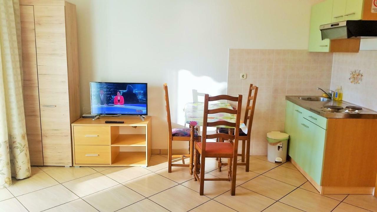 Obala Apartment & Studios 말린스카 외부 사진