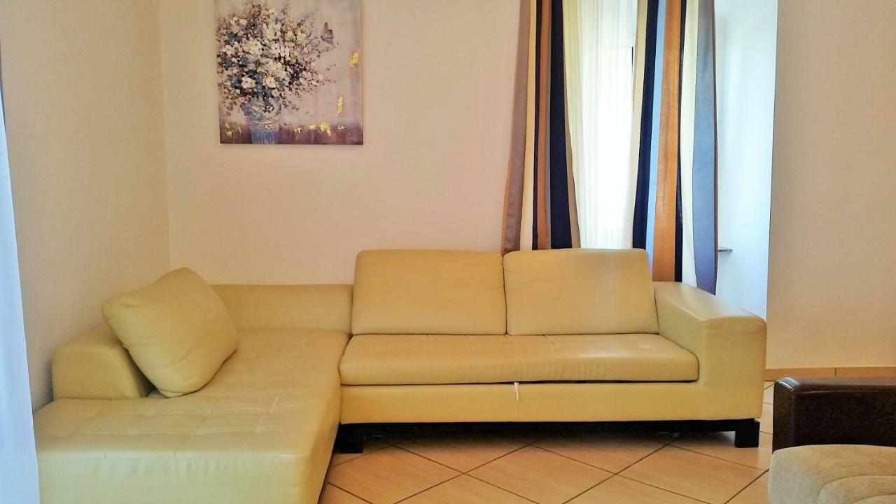 Obala Apartment & Studios 말린스카 외부 사진
